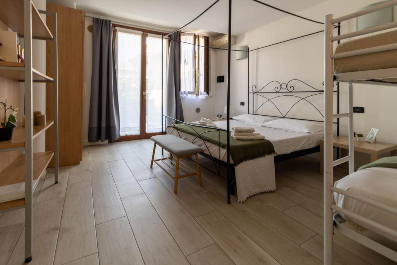 Manu Le Vele Casa Vacanze Ντεζεντσάνο ντελ Γκάρντα Εξωτερικό φωτογραφία