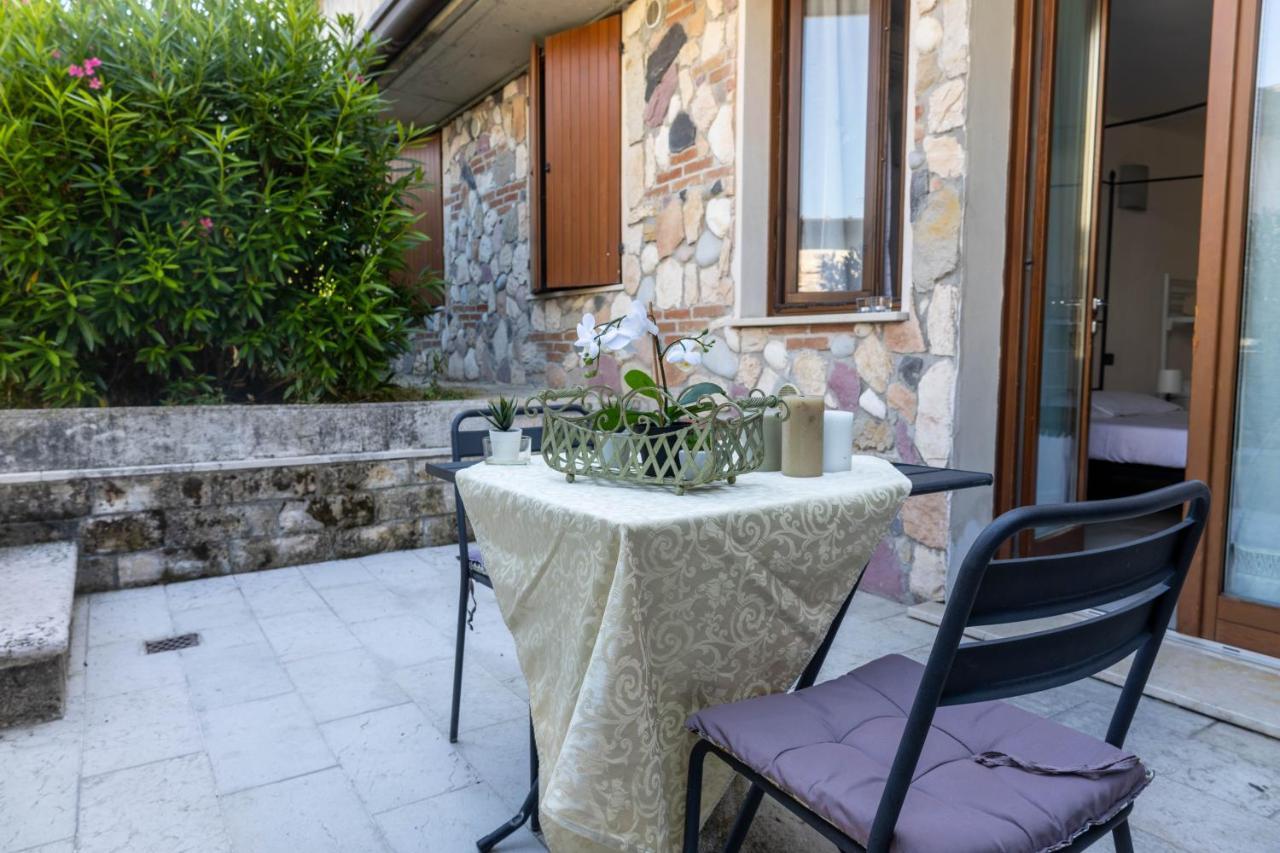 Manu Le Vele Casa Vacanze Ντεζεντσάνο ντελ Γκάρντα Εξωτερικό φωτογραφία